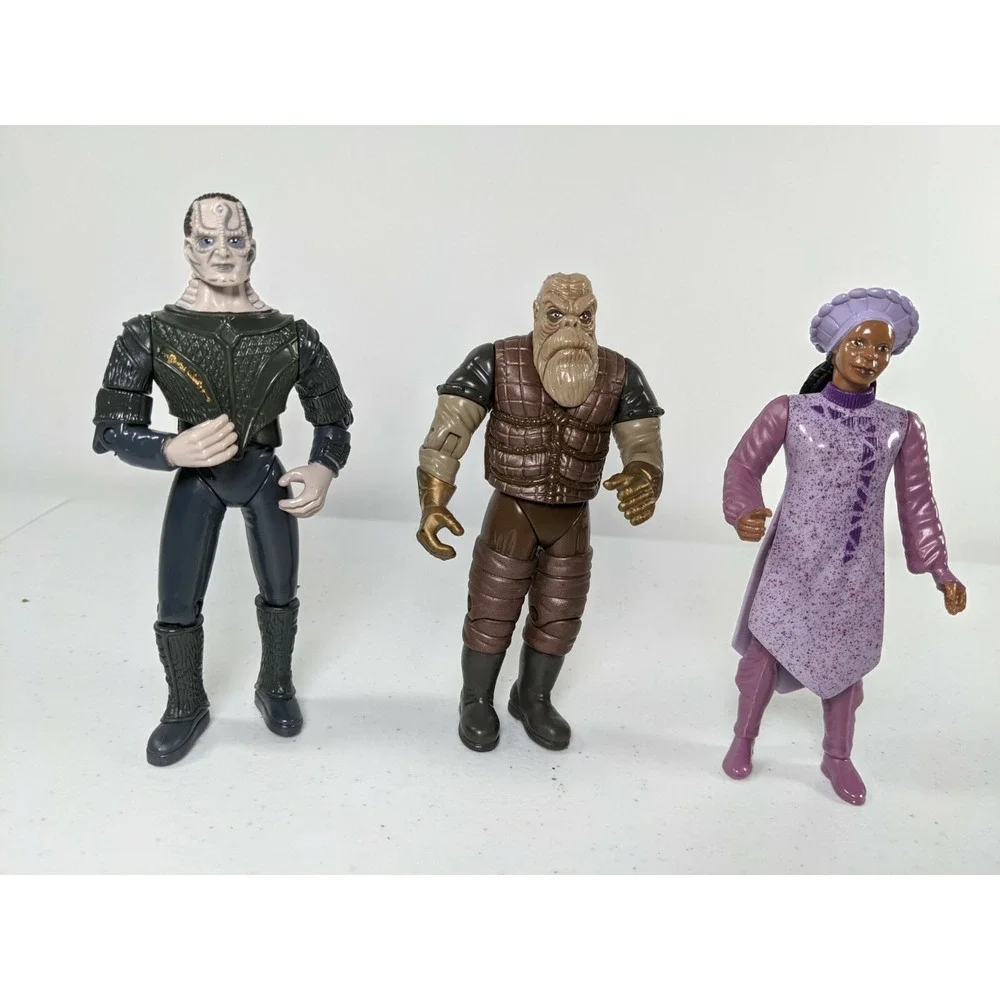 Vintage 1993 1994 Star Trek The Next Generation Lot of 18 Figurines